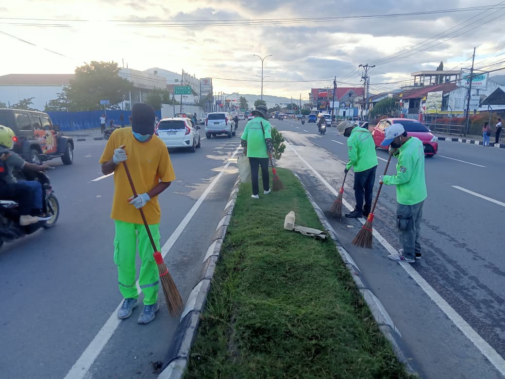 https://dili.gov.tl/2026/05/26/smasa-kontinua-halao-limpeza-loroloron-atu-manten-sidade-dili-mos-no-saudavel/