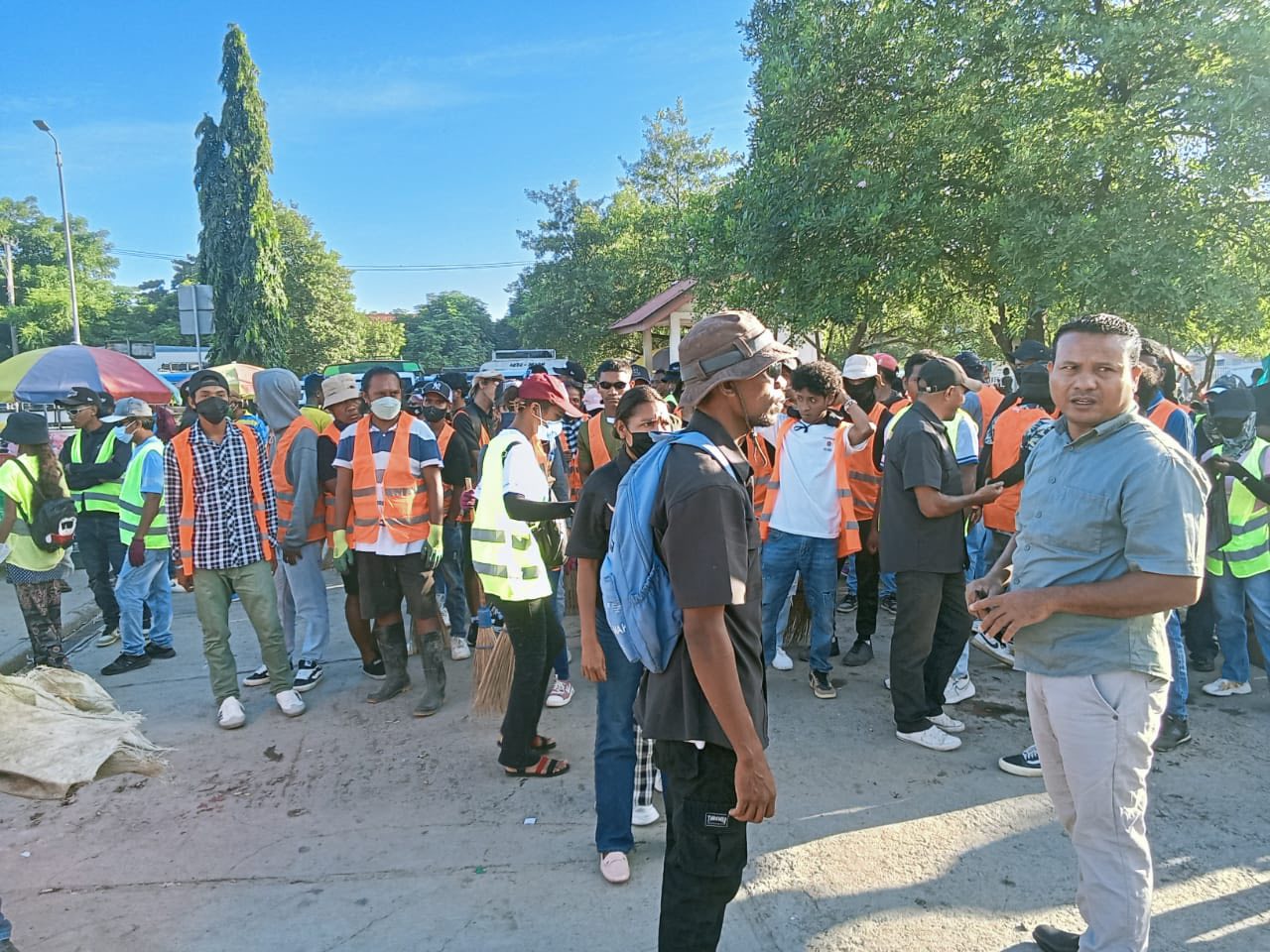 https://dili.gov.tl/2026/04/30/ekipa-husi-posto-4-realiza-atividade-limpeza-geral-iha-mercado-taibesi/